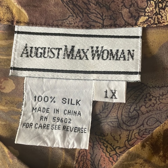 August Max Woman buttons down shirt - Picture 7 of 8